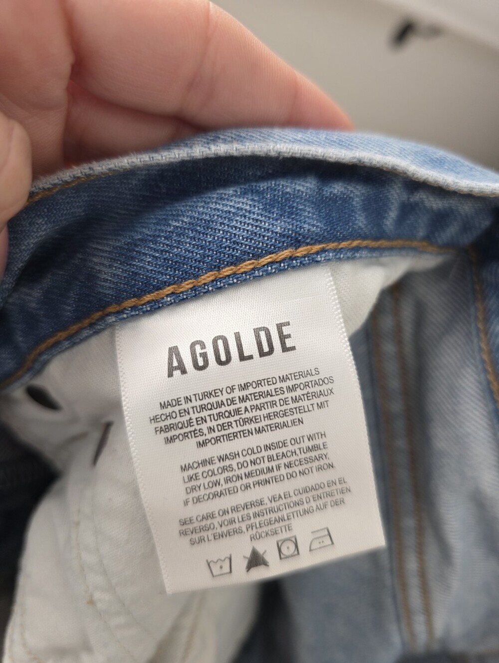 Agolde Light Blue Relaxed Jeans - Women's - Picture 9 of 9